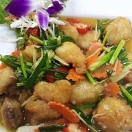 ลุงชู หัวปลาหม้อไฟเมืองละโว้ สาขา 2 สาขา 2 จตุโชติ ซอย 10