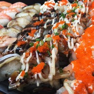 บรรยากาศ ซูชิหน้าล้น  มี่โกะ ซูชิ