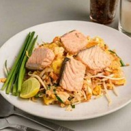 เมนูของร้าน ก๋วยเตี๋ยวลูกชิ้นปลา แม่รวย สาขา 1