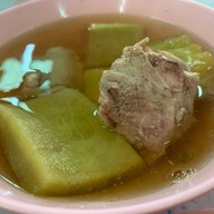 ร้านข้าวแกงกิตติมศักดิ์