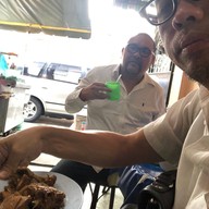 ร้านก๋วยเตี๋ยวเป็ดเจ๊รีย์คอนแวนต์(เจ้าเก่า)