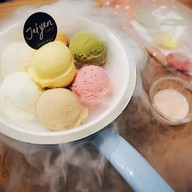 เมนูของร้าน Jaiyen CAFE' ทองหล่อ 13