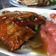 เมนูของร้าน ลุงคํา เกี๊ยวกุ้งเป็ดย่าง