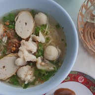 เมนูของร้าน ก๋วยเตี๋ยวปลา