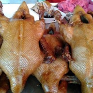 เมนูของร้าน เป็ดย่าง เจ๊ตี๋