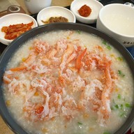 본족비빔밥 Cafe