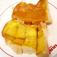 เมนูของร้าน มนต์นมสด เสาชิงช้า