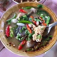 เมนูของร้าน เครือวัลย์ลาบปลา