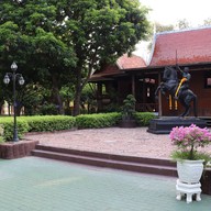 คุ้มขุนแผน