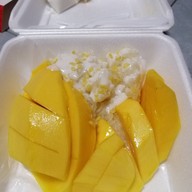 เมนูของร้าน ข้าวเหนียวมะม่วงแม่วารี (Maevaree) ทองหล่อ