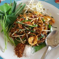 บ้านชายคลอง