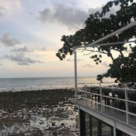 บรรยากาศ WHITE BOX Restaurant