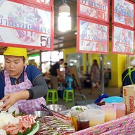 market today ซอยกรุงเทพกรีฑา 7