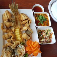 เมนูของร้าน เจ้จิ๋ม ซีฟู๊ด