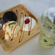 เมนูของร้าน Chan Cafe