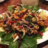 สวนอาหารจ้อก้อฟาร์ม กุ้ง&ปลา