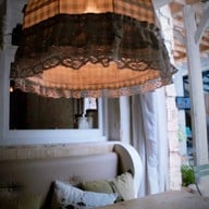 Parlour Restaurant & Bar คริสตัล ดีไซน์เซ็นเตอร์