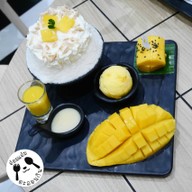เมนูของร้าน Make Me Mango CentralWorld
