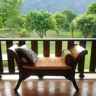 บ้านชายเขา โฮมสเตย์