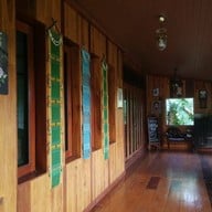 บ้านชายเขา โฮมสเตย์