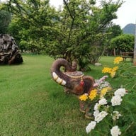 บ้านชายเขา โฮมสเตย์