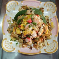 ข้าวไข่เจียวแม่ส้มเปรี้ยว ลาดกระบัง