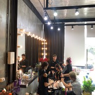 SALON Zone