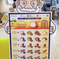 beard papa's @The Emporium