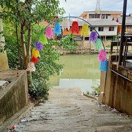 บรรยากาศ ก๋วยเตี๋ยวเจ๊นิ ริมน้ำ เจ้าเก่า