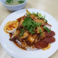 ร้านเจ๊สวยตลาดนางเลิ้ง สาขาSCBสำนักงานใหญ่ตึกeastชั้นg