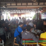 อีสาน ยาใจ