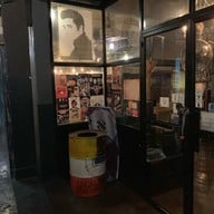 BaanBangkok local Craft Beer Bar