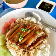 เมนูของร้าน ก๋วยเตี๋ยวต้มยำโบราณ (ชากังราว) ชะอำ