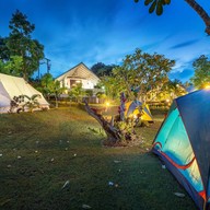 Dhanhill Bed & Cafe Resort