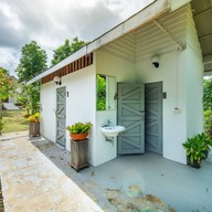 Dhanhill Bed & Cafe Resort