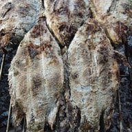 นายหงษ์ ปลาเผา