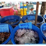 บรรยากาศ น้อง นาคประคอง ร้านที่3 ริมหาดชะอำ