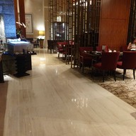 บรรยากาศ Brasserie Europa โรงแรมสยามเคมปินสกี้