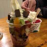 NEIGHBOUR’S FROZEN YOGURT BURIRAM