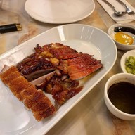 เมนูของร้าน DE ROYALE