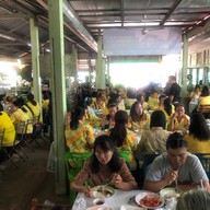 ไก่ย่างปรีชา ปลาเผา