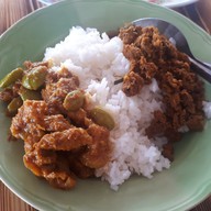 เมนูของร้าน ต้อม ข้าวแกงปักษ์ใต้