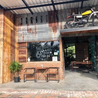 หน้าร้าน Cafe Mb