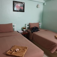 อัญชลี รีสอร์ท