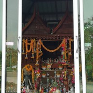 ศาลเจ้าพ่อชุมพล