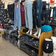 ร้าน ว.ยีนส์ หน้าญ.ว. -ร้านยีนส์ในใจคุณ หน้า ญ.ว.