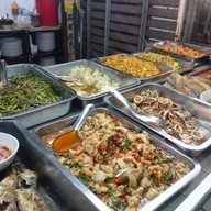 ข้าวต้มอร่อยเลิศ - ข้าวแกงสี่ภาค ขอนแก่น