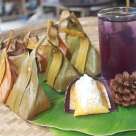 เมนูของร้าน เชฟชุมชน By ชุมชนบ้านปราสาทใต้