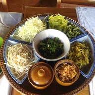 เมนูของร้าน เชฟชุมชน By  บ้านสวนนมสด