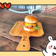 เมนูของร้าน Ampolcottage